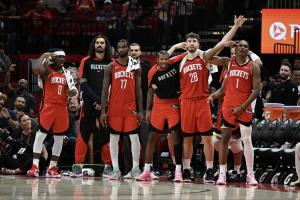 开云移动-对手平均胜率64.6%火箭领先湖人3个胜场 最后5场vs雷勇船湖掘