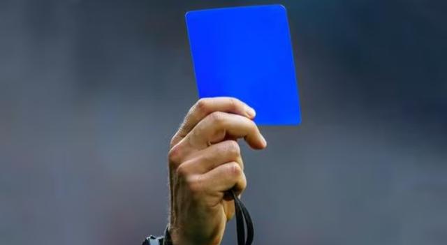 开云体验-名宿&amp;记者评“蓝牌”：太蠢了，只会激怒所有人